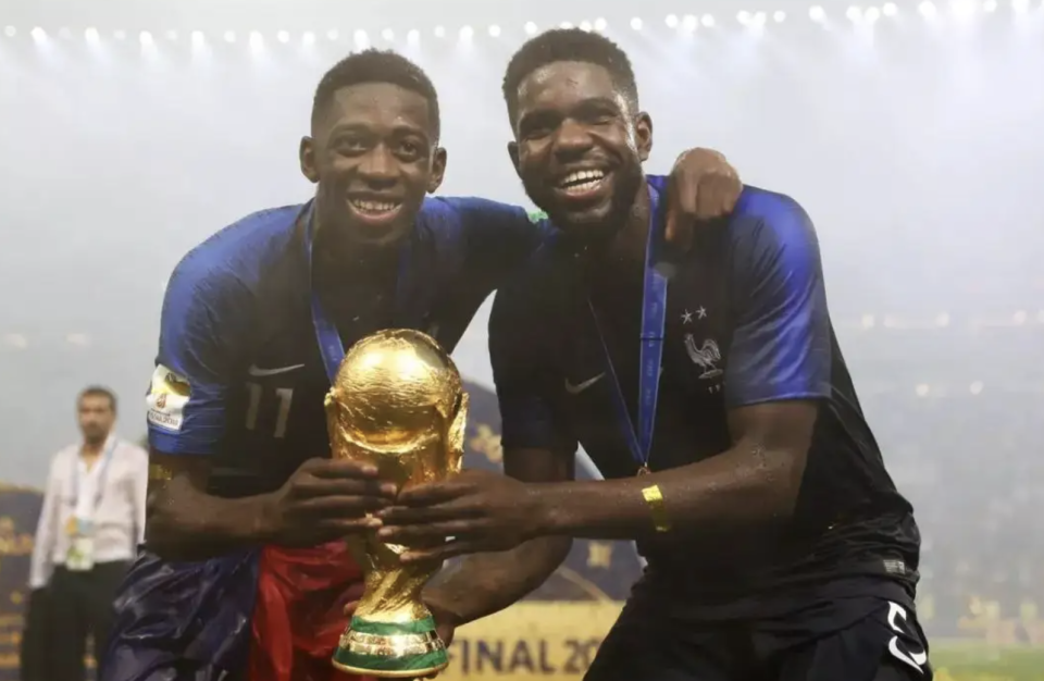 另一名正在, 于白眼狼, 属于不可逆 另一名正在, 于白眼狼, 属于不可逆